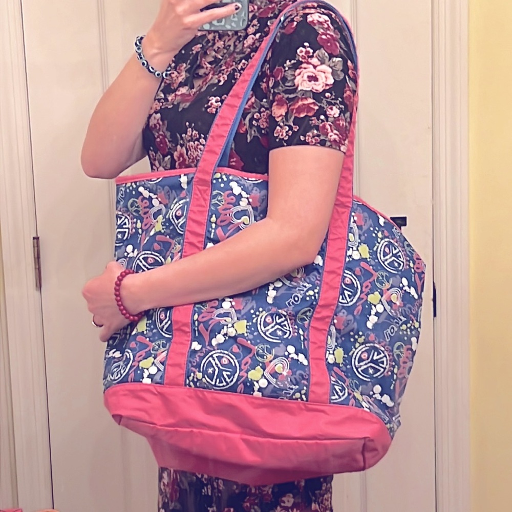 ❌(stolen)
 Large Beach Tote Bag, Peace hippie print